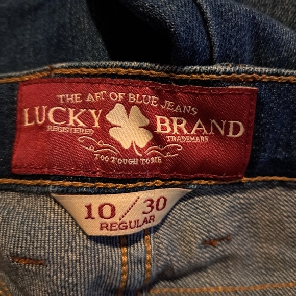 Lucky Brand women's size 10 x 30 Sofia Straight leg, stretch jeans - Picture 3 of 9
